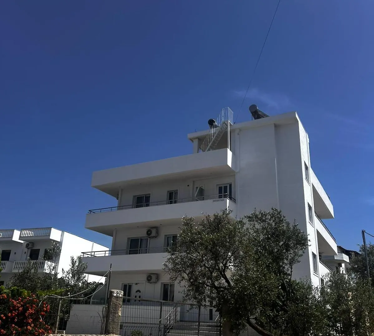 Apartments Nano Ksamil