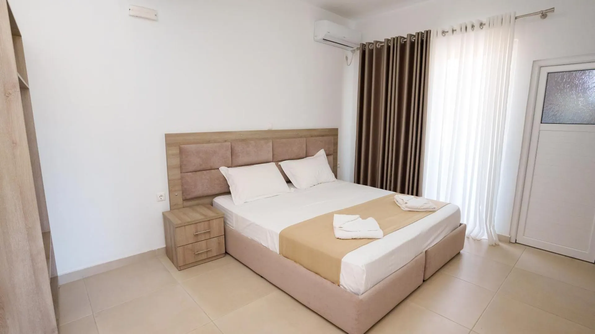 Apartments Nano Ksamil