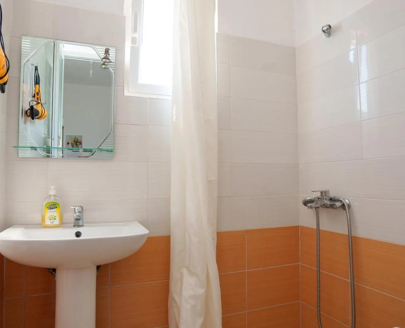 Apartments Nano Ksamil