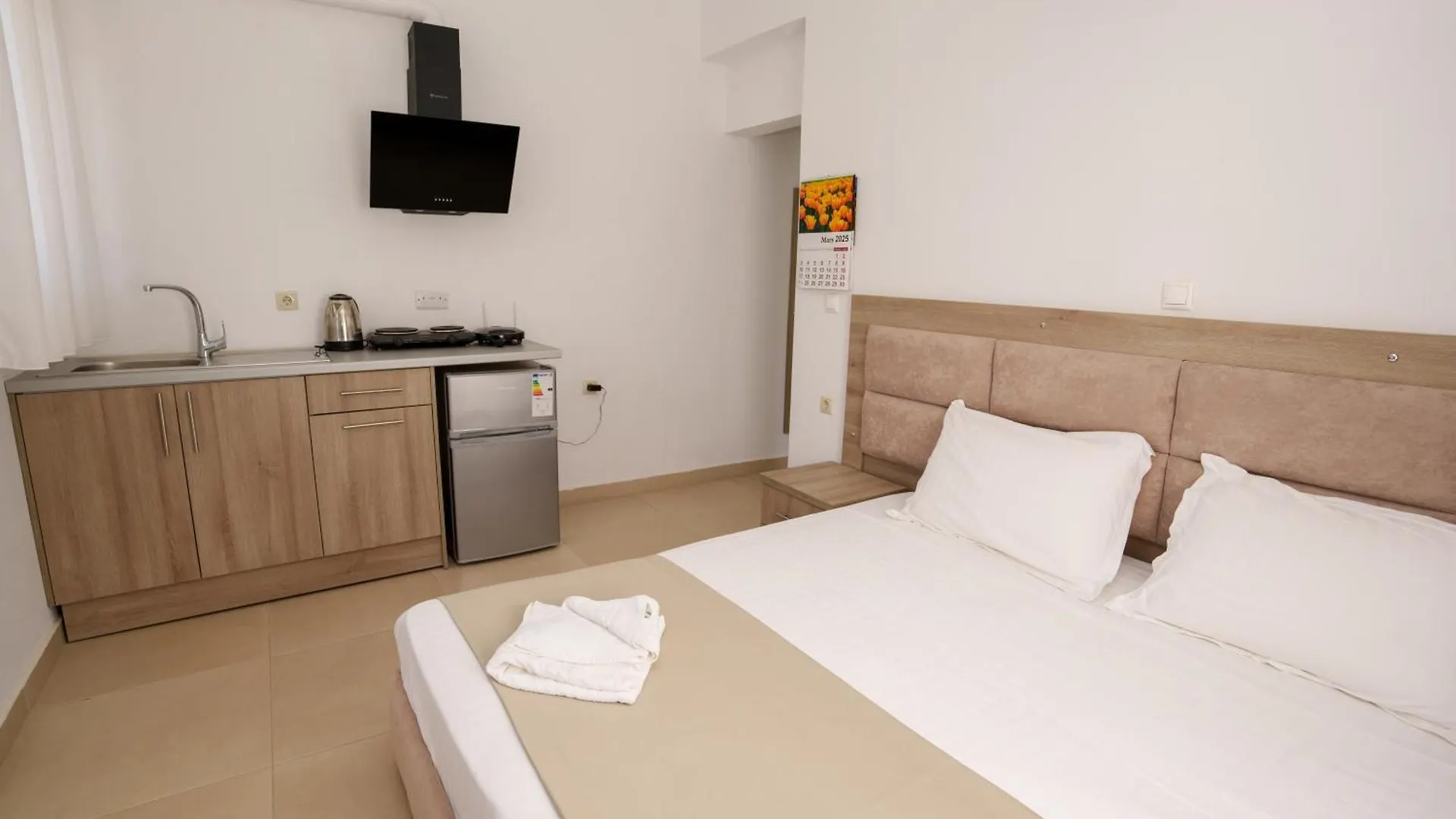 Apartments Nano Ksamil
