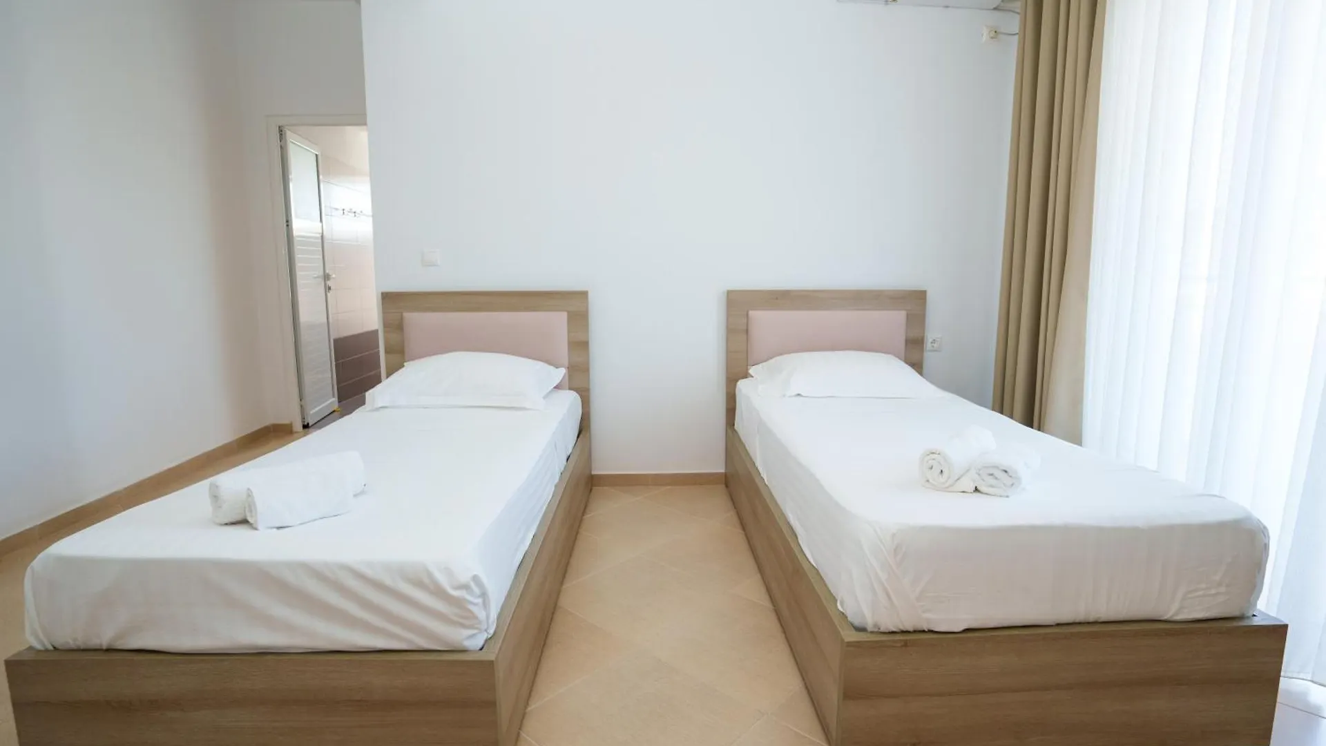Apartments Nano Ksamil