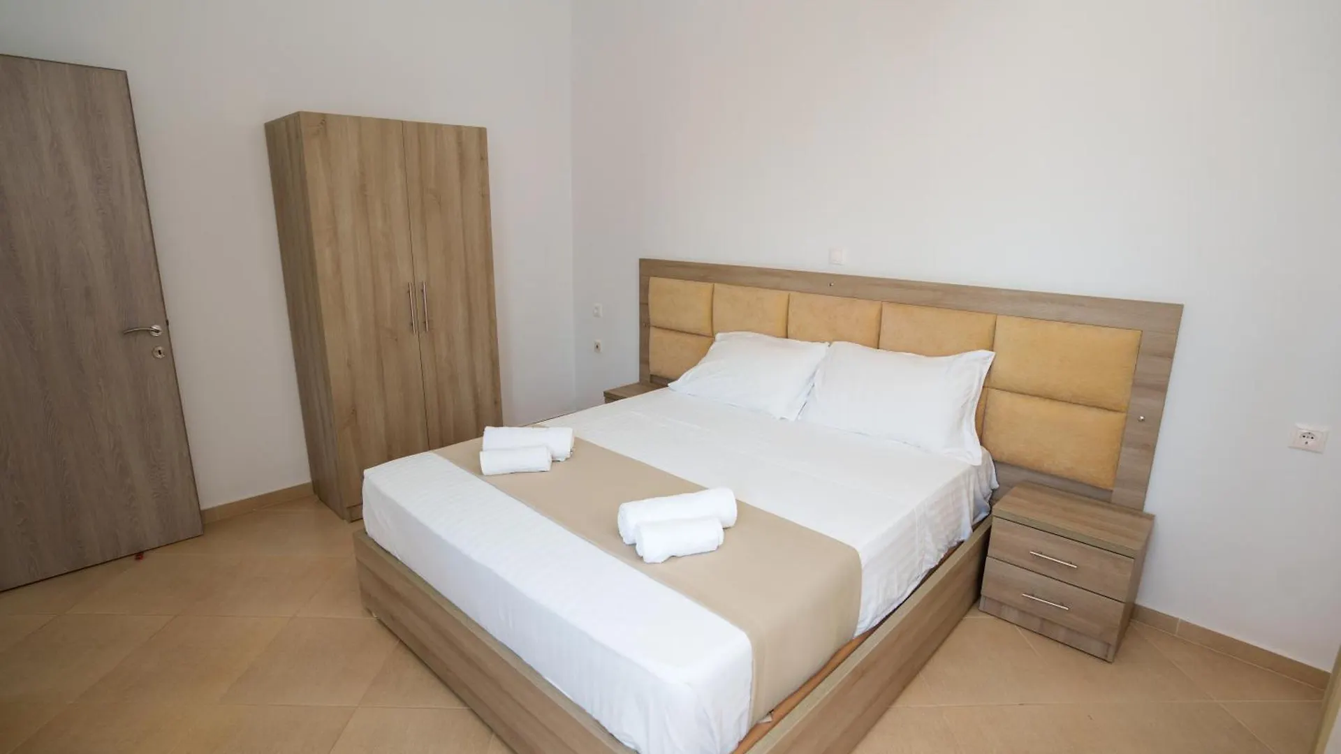 Apartments Nano Ksamil