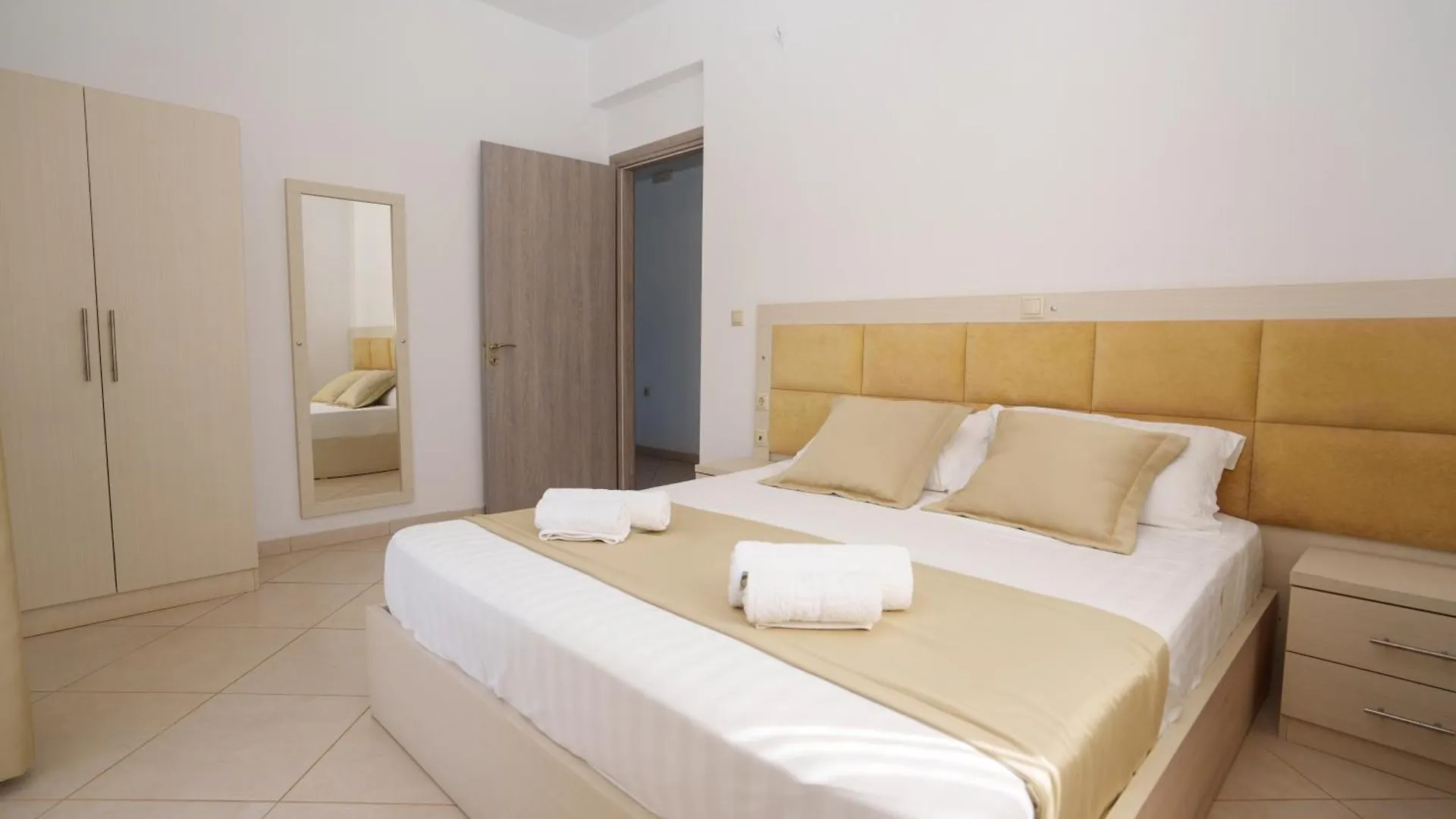 Apartments Nano Ksamil
