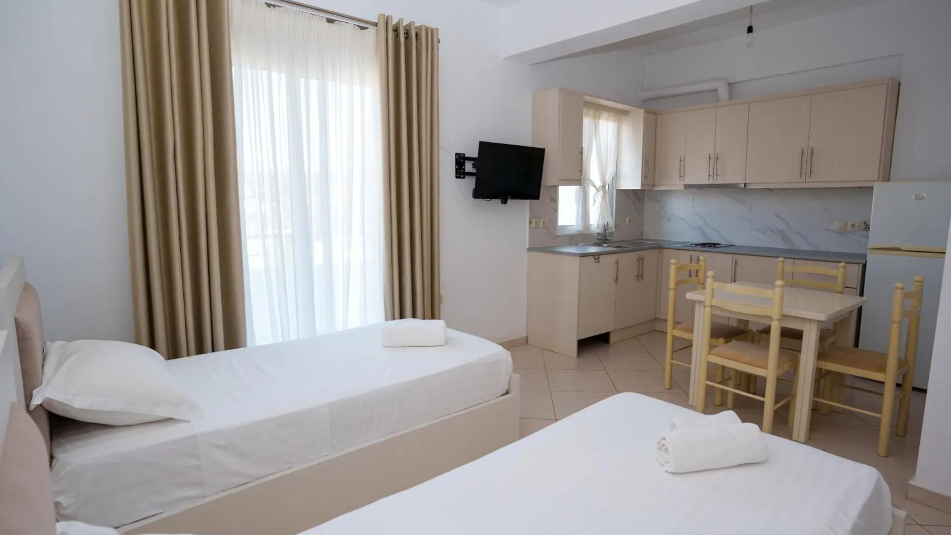 Apartments Nano Ksamil