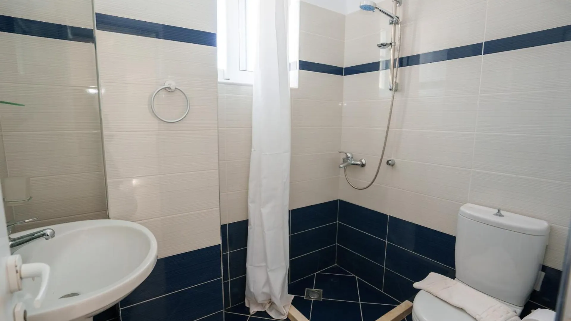 Apartments Nano Ksamil