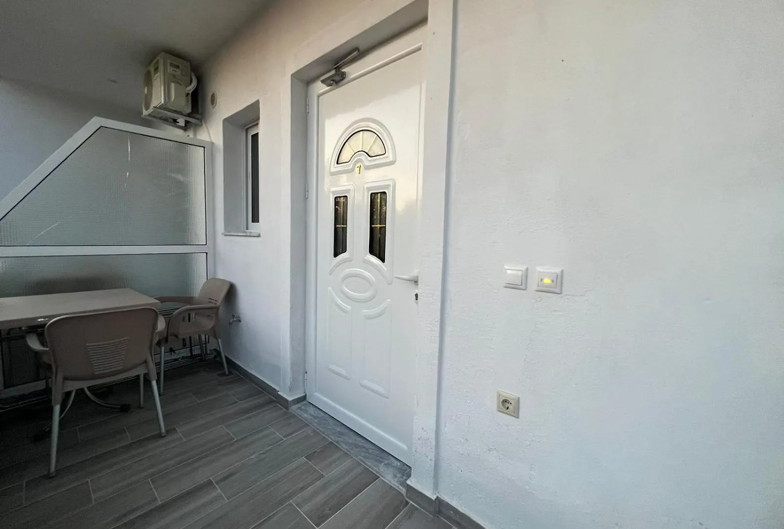Apartments Nano Ksamil